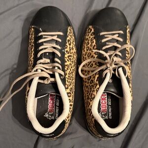 Tried on but not worn.these are a size 10 but are definitely more of an 11